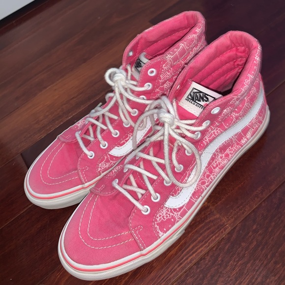 Hello Kitty Sk8 Hightop Vans - Picture 4 of 8